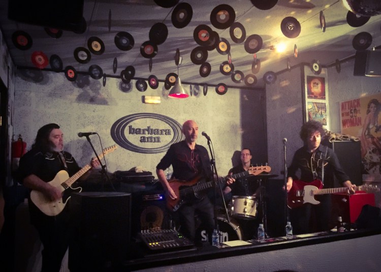 foto-27-10-16-21-17-57