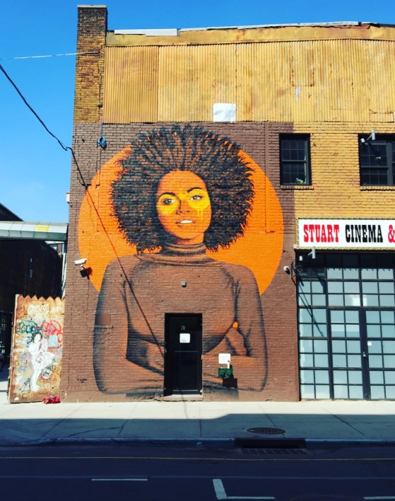 Murales a Williamsburg, Brooklyn, New York.