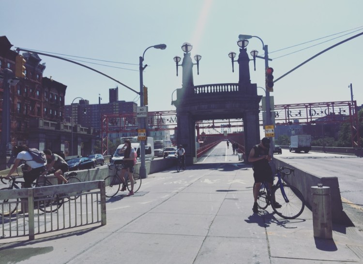 Ponte di Williamsburg, Brooklyn, New York.