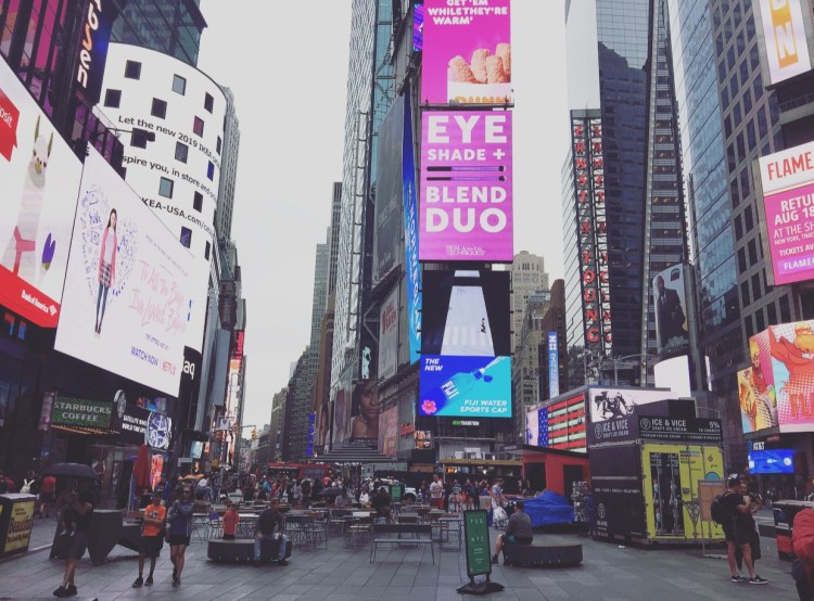 Times Square, Midtown Manhattan, New York, Stati Uniti.