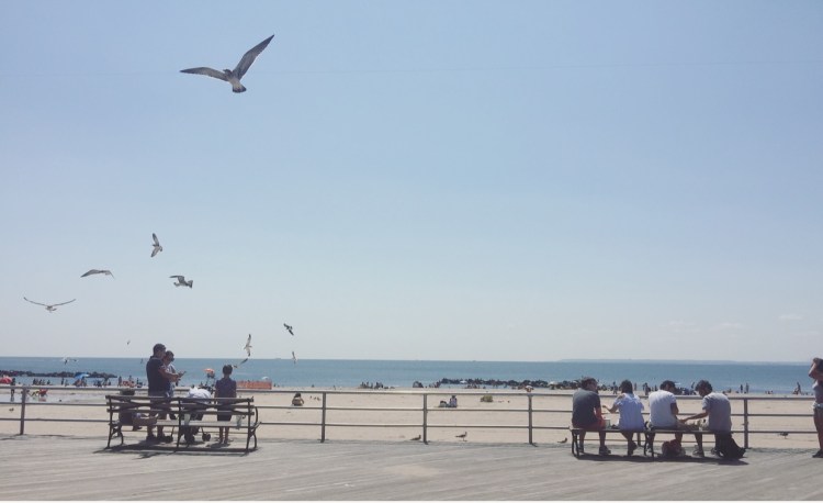 Lungomare, Coney Island, New York, Stati Uniti.