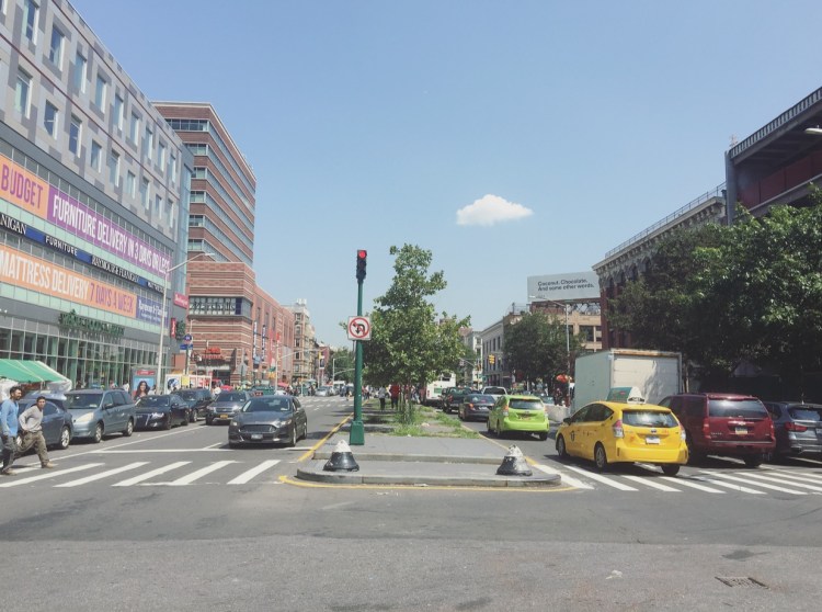 Malcom X Boulevard, Harlem, Manhattan, New York, Stati Uniti.
