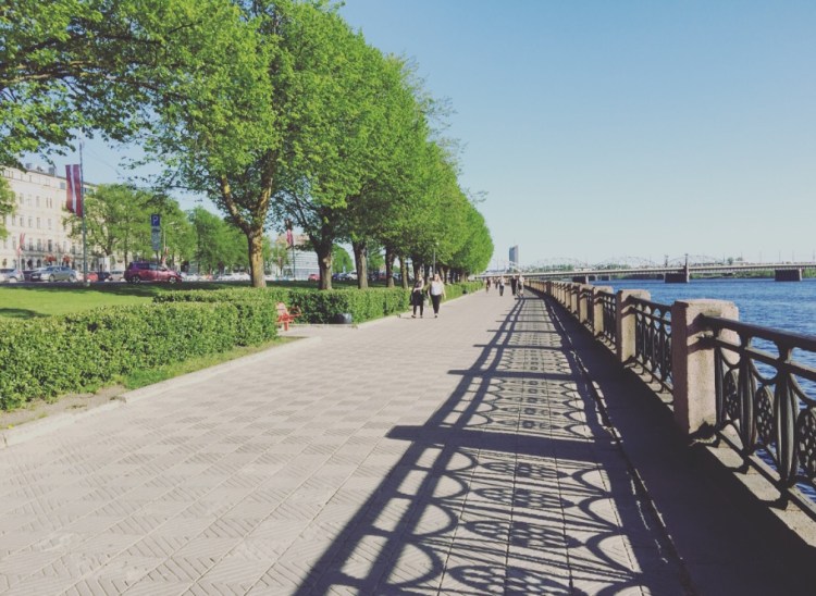 Riga, lungofiume, Daugava.