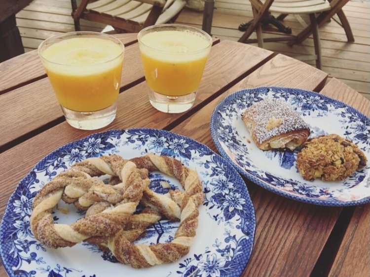 Lettonia, Riga, colazione.