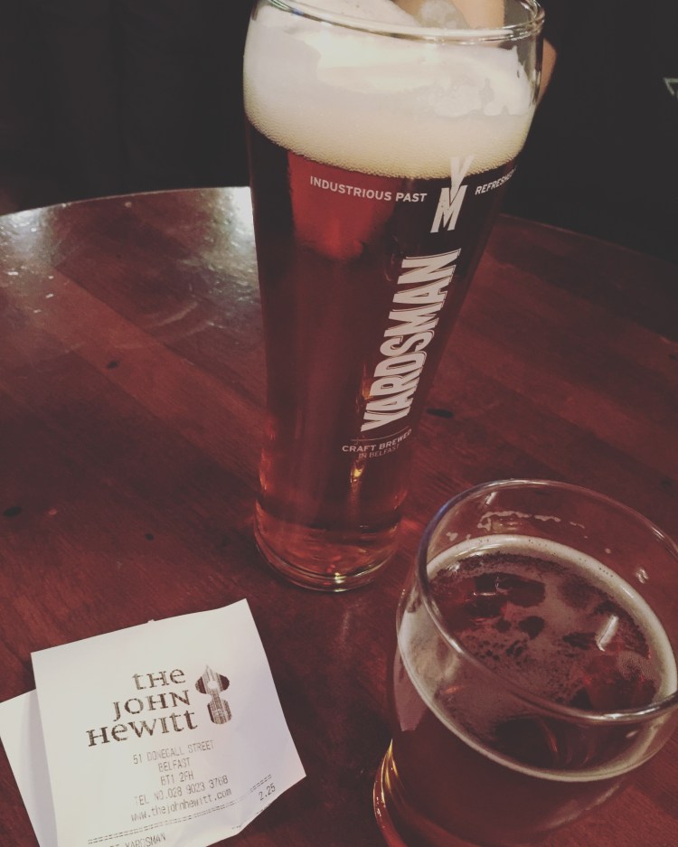 The John Hewitt Pub, Belfast, Irlanda del Nord, Regno Unito.