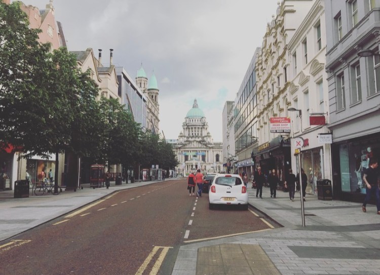 Donegall Place, Belfast, Irlanda del nord, Regno Unito.