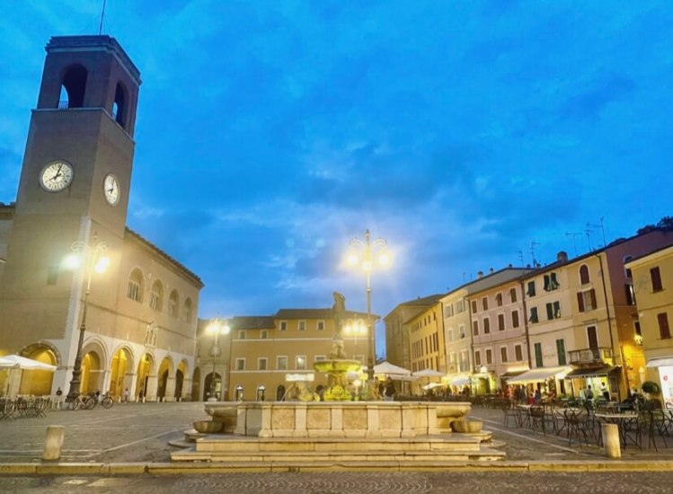 Piazza XX Settembre, Fano, Marche.