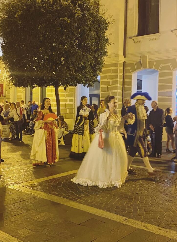 Abruzzo, Chieti, Vasto borgo, ricostruzione storica.